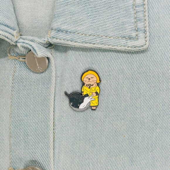 Other Other - ☀️Oz Cat Fishing Design Enamel Pin Animal Iron Enamel Brooch Cartoon Yellow New